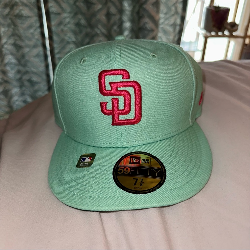 NEW Padres City Connect Teal Fitted Baseball Hat size 7 3/8